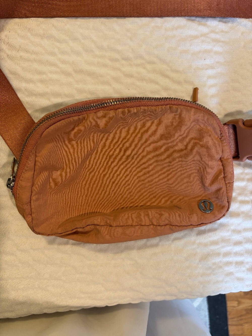 Lululemon Everywhere Belt Bag